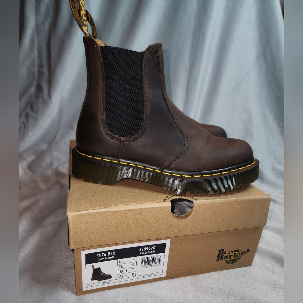 Dr Marten Chelsea Boots